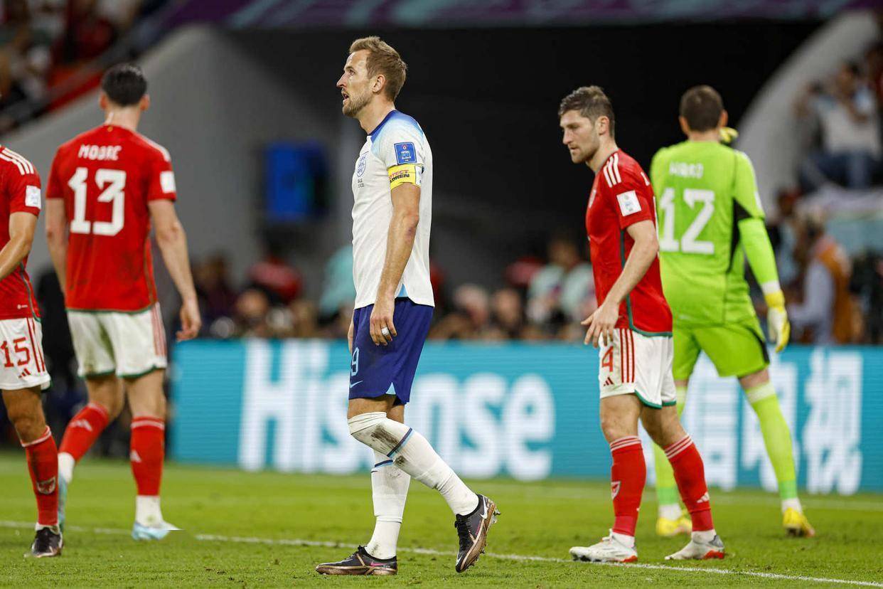 英格兰3-0大胜