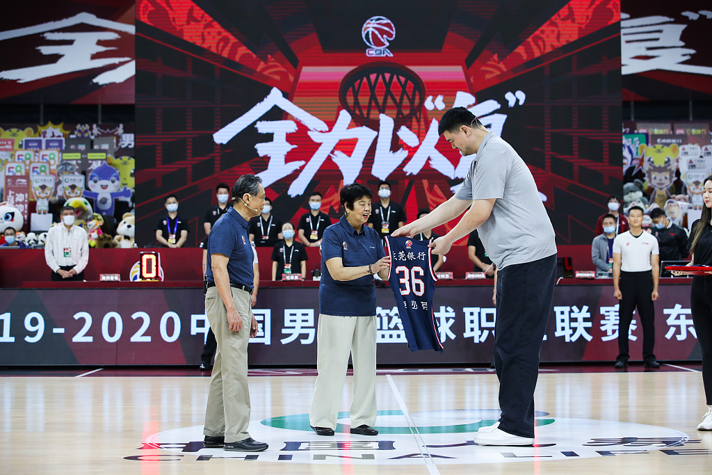 CBA球队北京北汽举办球迷见面会，为新赛季助阵气氛预热